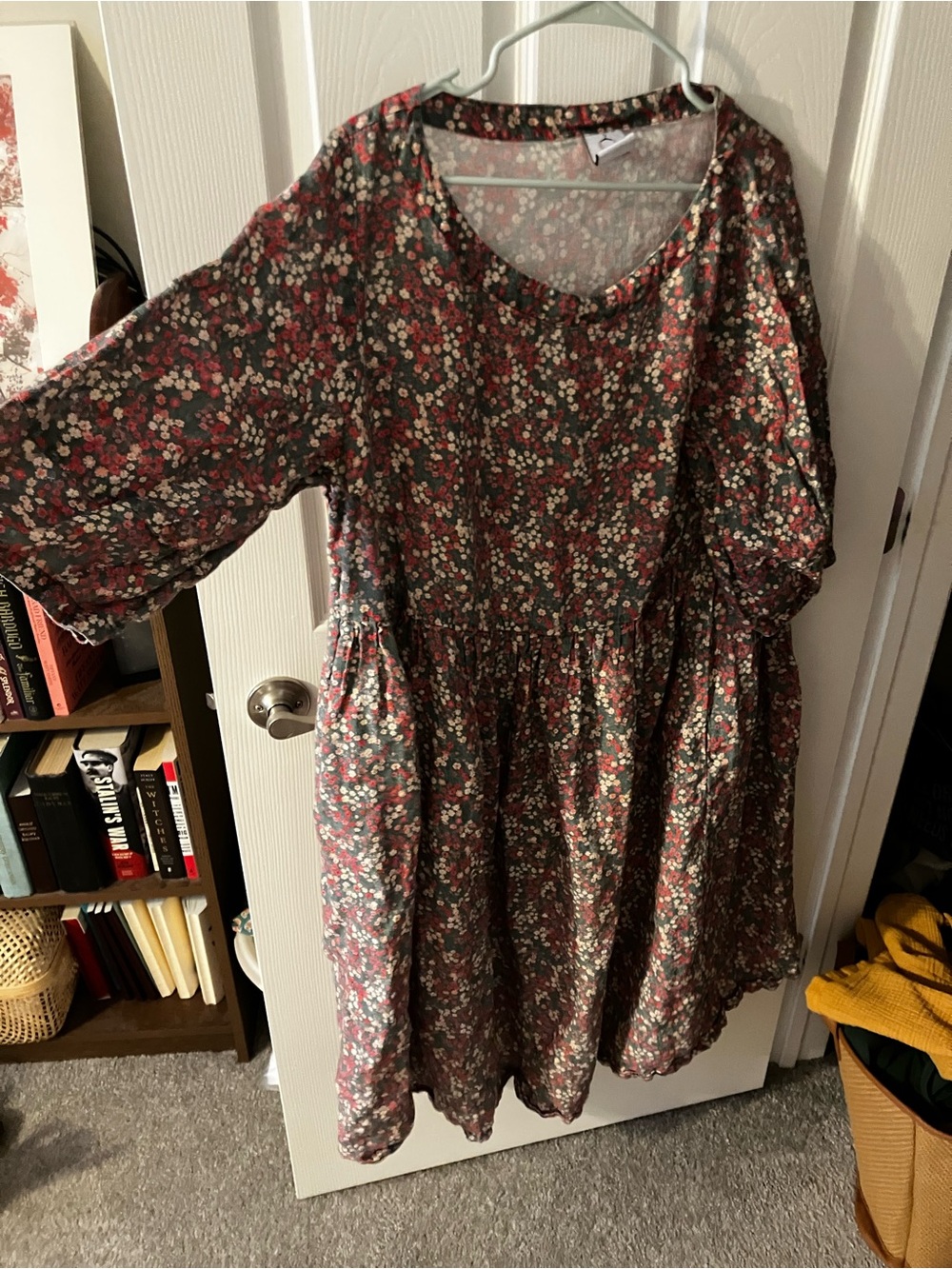 Smock Gaia Dress in Ditsy Floral